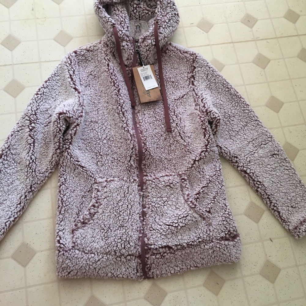 STILLWATER.     Jacket.